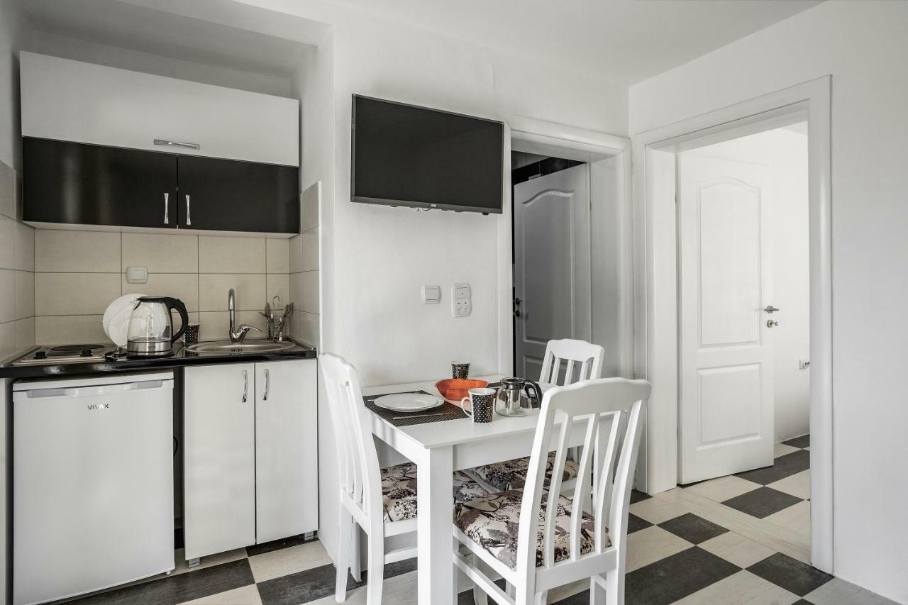 Apartments Natali Bar Extérieur photo