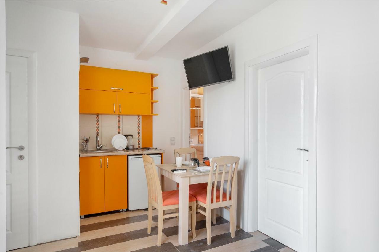 Apartments Natali Bar Extérieur photo